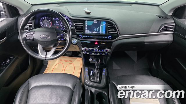 Hyundai AVANTE 2019 — photo 10