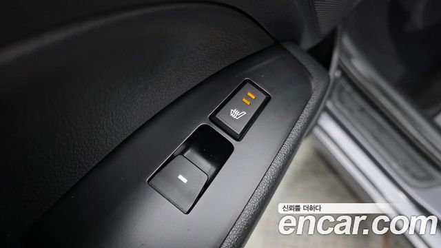 Hyundai AVANTE 2019 — photo 28