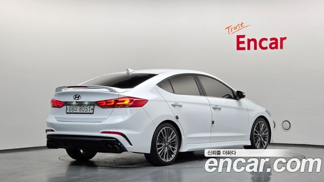 Hyundai AVANTE 2017 — photo 2