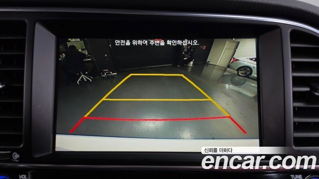 Hyundai AVANTE 2017 — photo 20