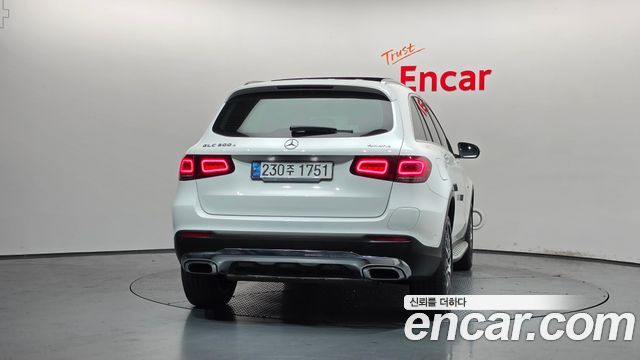 Mercedes-Benz GLC-Class 2021 — photo 4