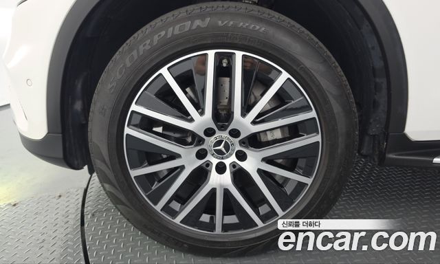 Mercedes-Benz GLC-Class 2021 — photo 5