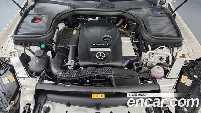 Mercedes-Benz GLC-Class 2021 — photo 6
