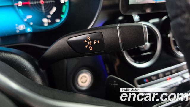 Mercedes-Benz GLC-Class 2021 — photo 12