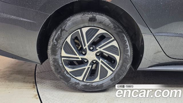 Hyundai Sonata 2023 — photo 5