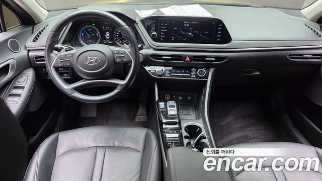 Hyundai Sonata 2023 — photo 10