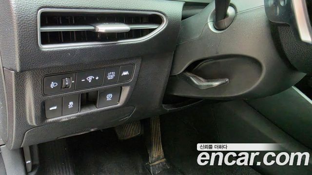 Hyundai Sonata 2023 — photo 29