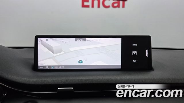 Genesis GV70 2021 — photo 20