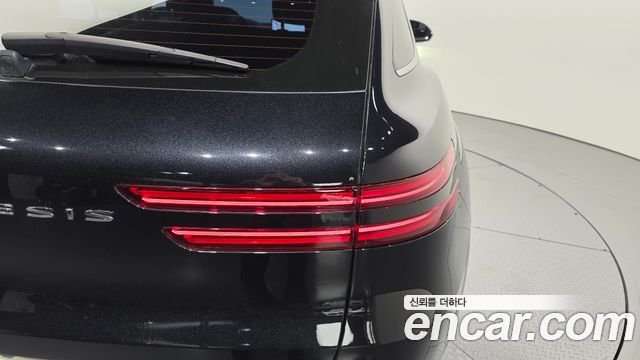 Genesis GV70 2021 — photo 9