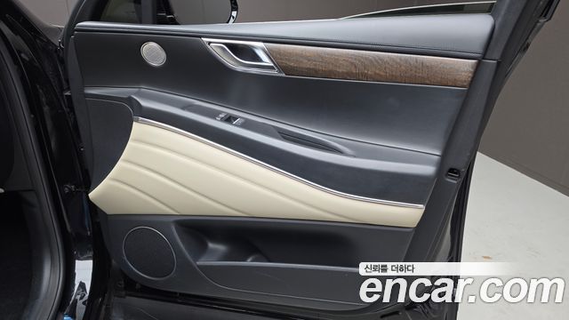Genesis GV80 2022 — photo 14