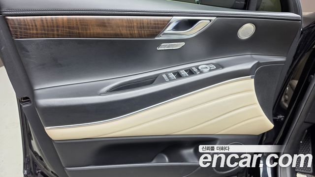 Genesis GV80 2022 — photo 15