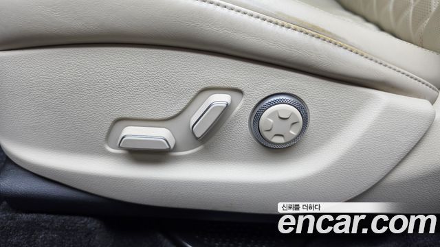 Genesis GV80 2022 — photo 28
