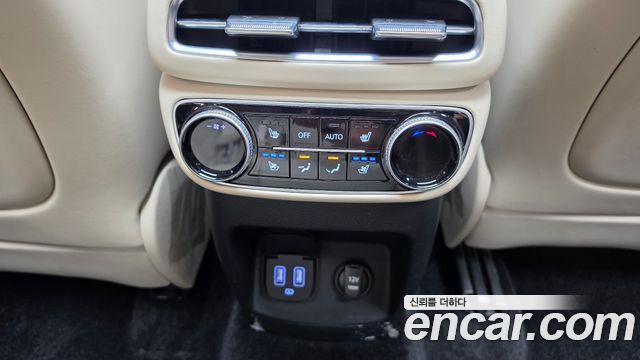 Genesis GV80 2022 — photo 31