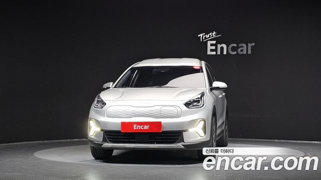 Kia Niro 2023 — photo 3