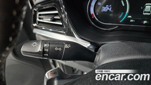 Kia Niro 2023 — photo 29