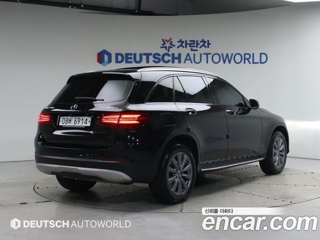 Mercedes-Benz GLC-Class 2019 — photo 2