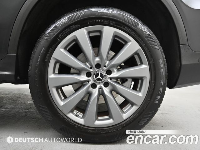 Mercedes-Benz GLC-Class 2019 — photo 5