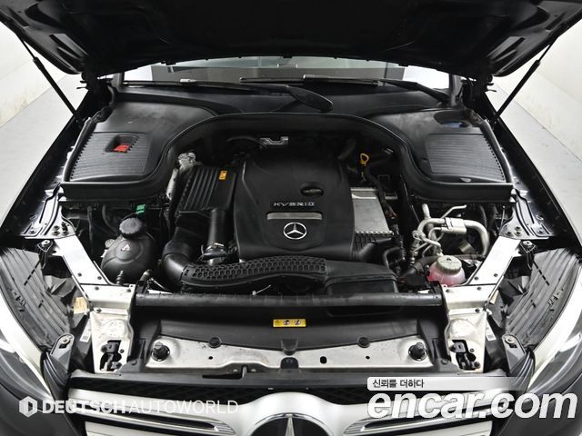 Mercedes-Benz GLC-Class 2019 — photo 6