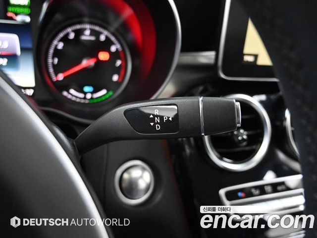 Mercedes-Benz GLC-Class 2019 — photo 9