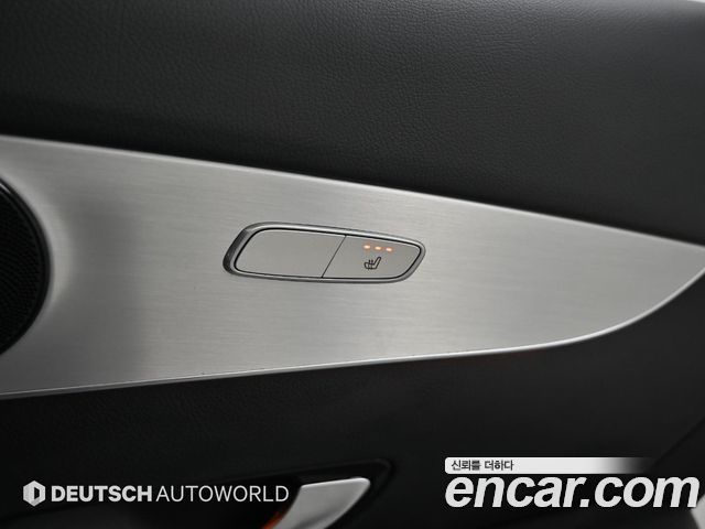 Mercedes-Benz GLC-Class 2019 — photo 16