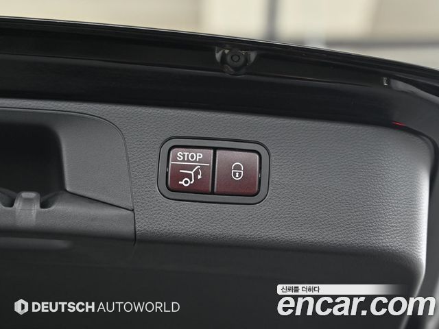 Mercedes-Benz GLC-Class 2019 — photo 20