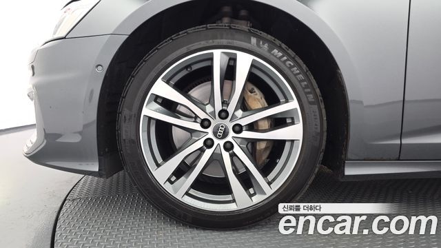 Audi A6 2021 — photo 5