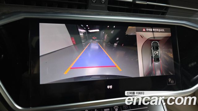Audi A6 2021 — photo 17