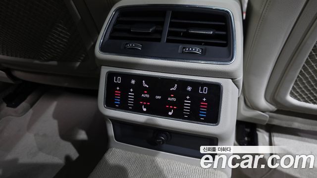 Audi A6 2021 — photo 20