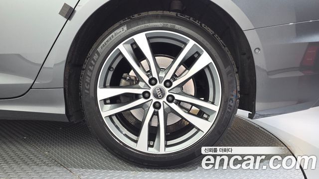 Audi A6 2021 — photo 7
