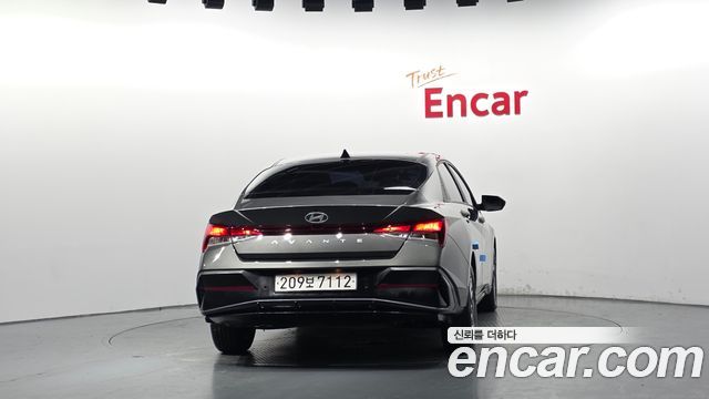 Hyundai AVANTE 2024 — photo 4