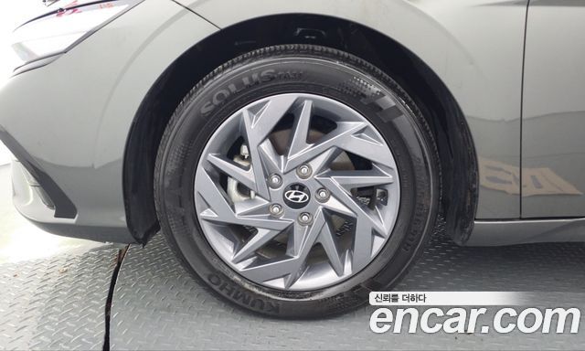 Hyundai AVANTE 2024 — photo 5