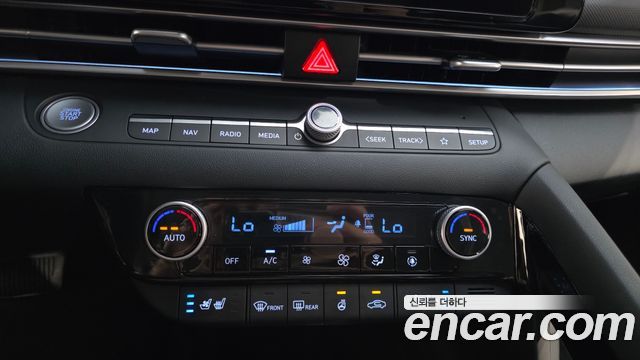 Hyundai AVANTE 2024 — photo 32