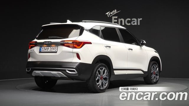 Kia Seltos 2023 — photo 2