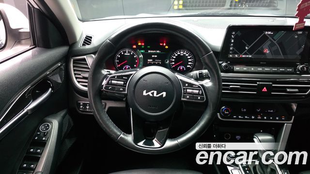 Kia Seltos 2023 — photo 19