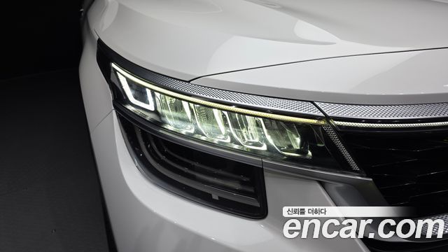 Kia Seltos 2023 — photo 8