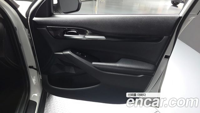 Kia Seltos 2023 — photo 14