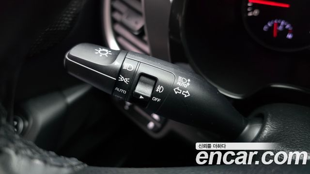 Kia Seltos 2023 — photo 28