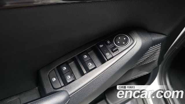 Kia Seltos 2023 — photo 30