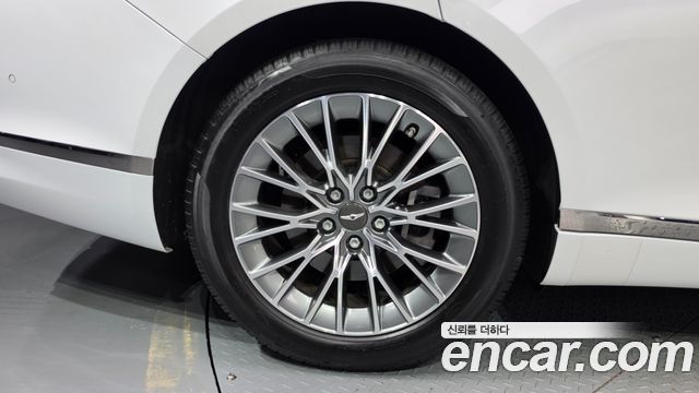 Genesis G80 2022 — photo 5