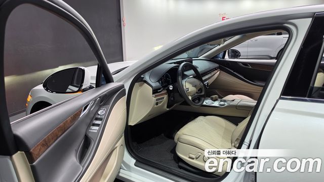 Genesis G80 2022 — photo 13