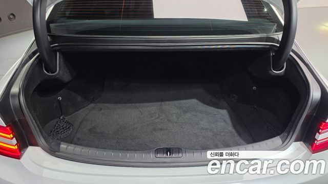 Genesis G80 2022 — photo 24