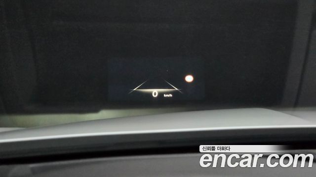 Genesis G80 2022 — photo 29