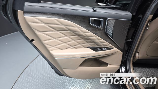 Kia K8 2023 — photo 15