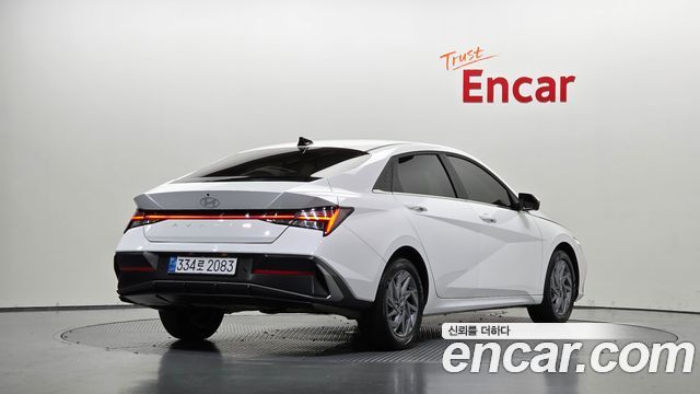 Hyundai AVANTE 2025 — photo 2