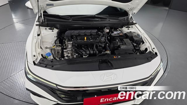 Hyundai AVANTE 2025 — photo 6