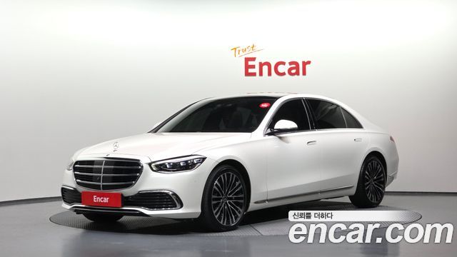 Mercedes-Benz S-Class 2022 — photo 1