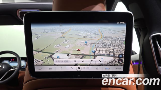 Mercedes-Benz S-Class 2022 — photo 24