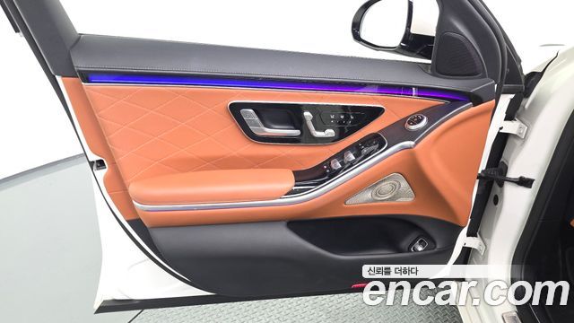 Mercedes-Benz S-Class 2022 — photo 14