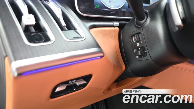 Mercedes-Benz S-Class 2022 — photo 28
