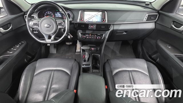 Kia K5 2016 — photo 10